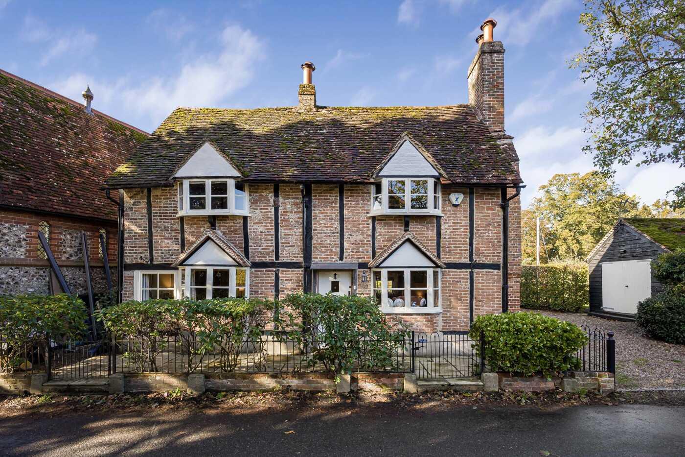 Skirmett, Henley-On-Thames